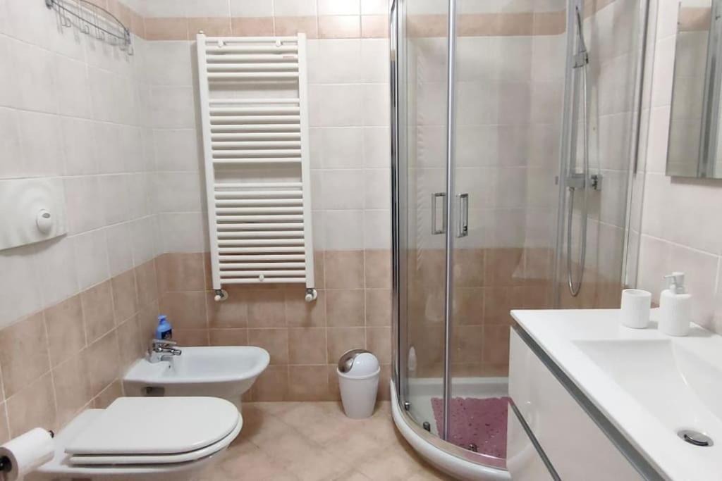 La Casa Di Trilly Appartement Vigevano Buitenkant foto
